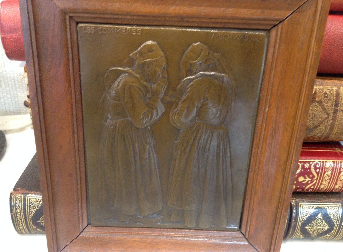 Plaque en bronze "les commères" signée A.Schwab-photo-4