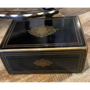 Napoleon III Travel Box With Toiletries