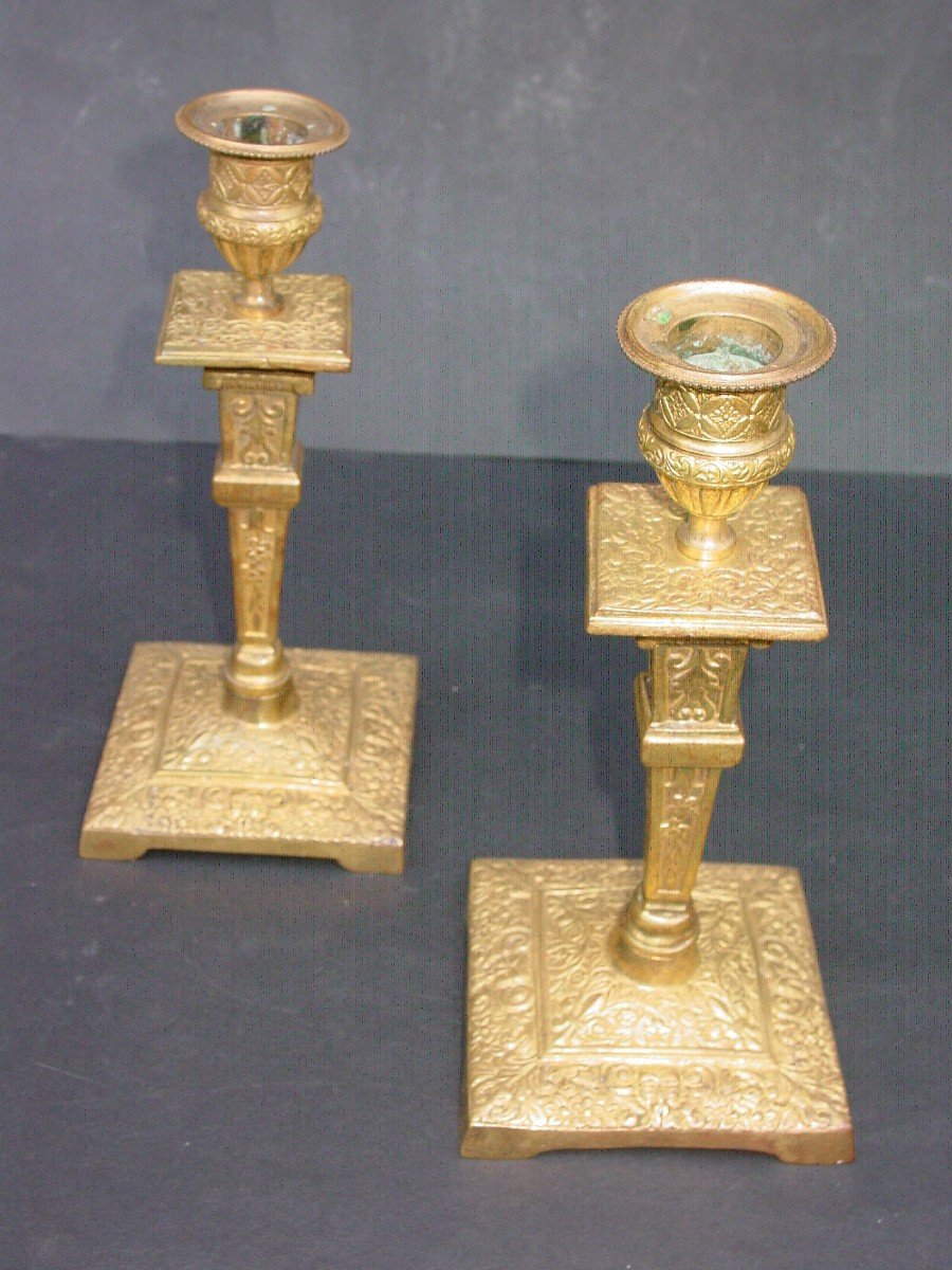 Paire De Flambeaux, Bougeoirs En Bronze Doré De Style Louis XIV -photo-2