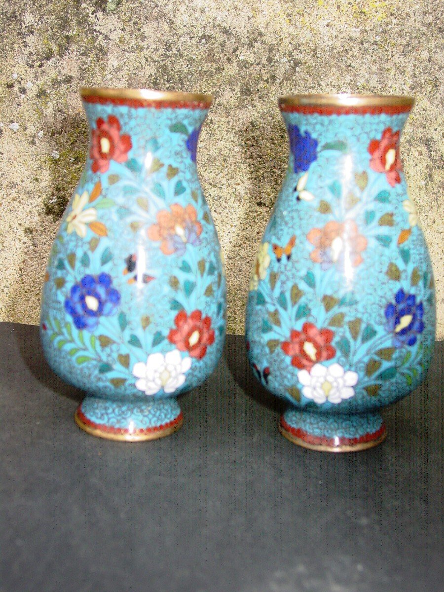 Paire De Vases En Cuivre Cloisonné De La Chine Du 19ème Siècle Cloisonnés-photo-4