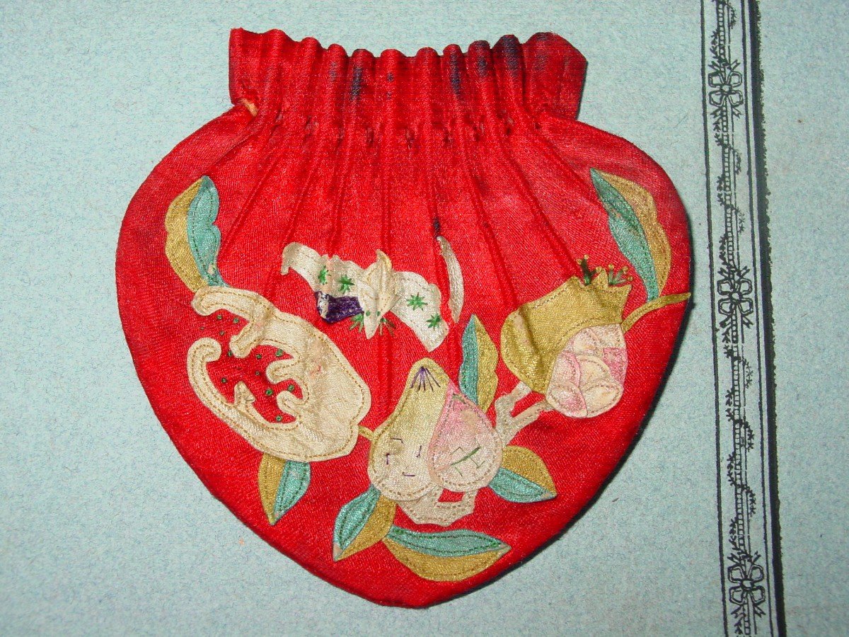 China, Indochina, 19th Century Pleated Silk Purse