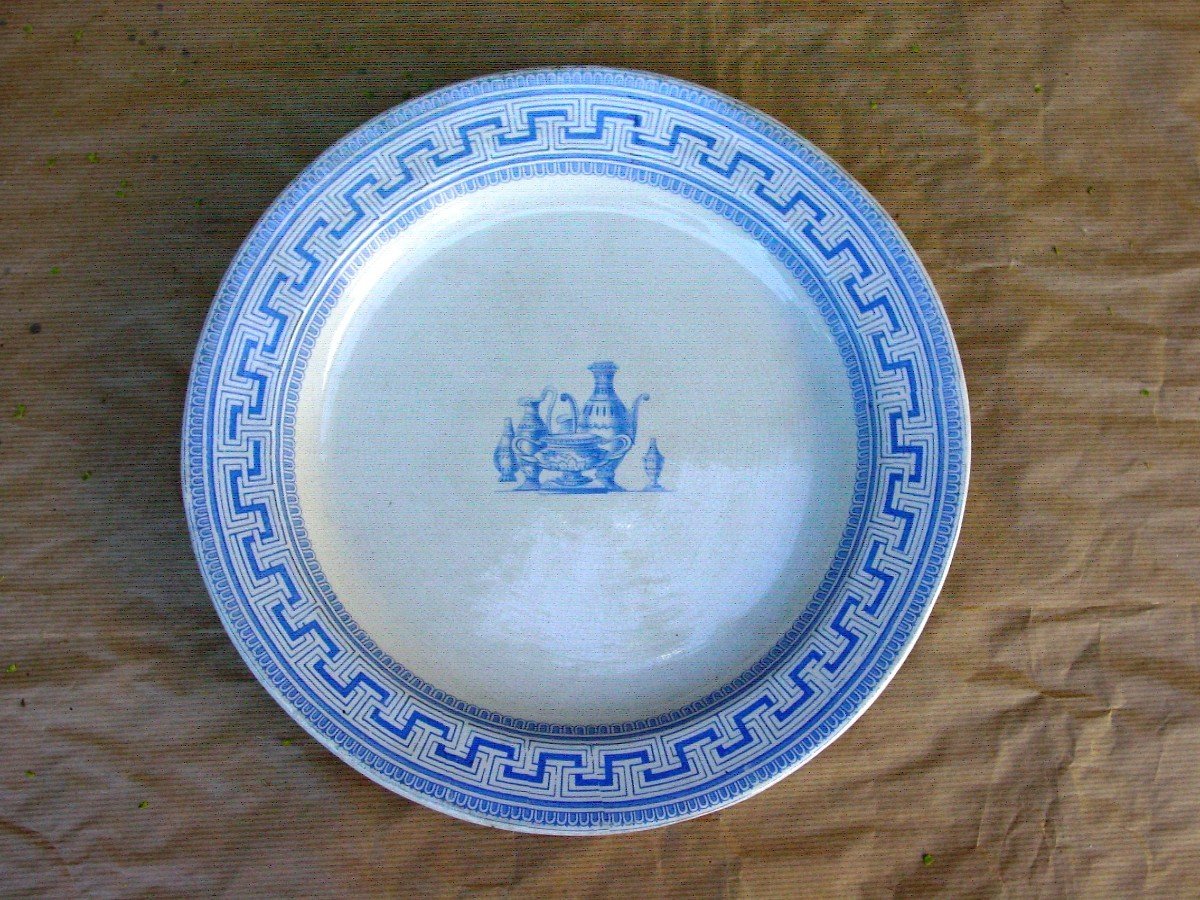 Large Hollow Dish: "large Key" English Earthenware "j. Defries And Son