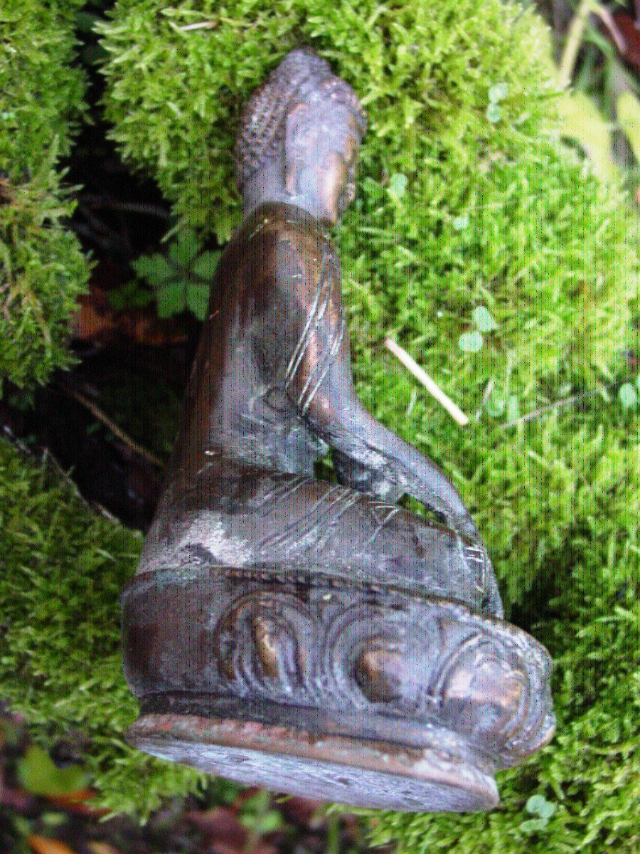 Buddha From Tibet, Nepal In Ancient Bronze Ht: 29.5 Cm. X 12.5 Cm.-photo-3