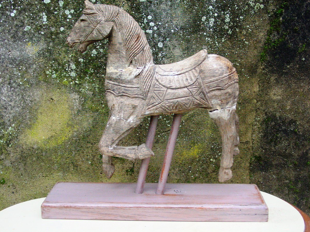 Carved Wooden Horse-photo-4