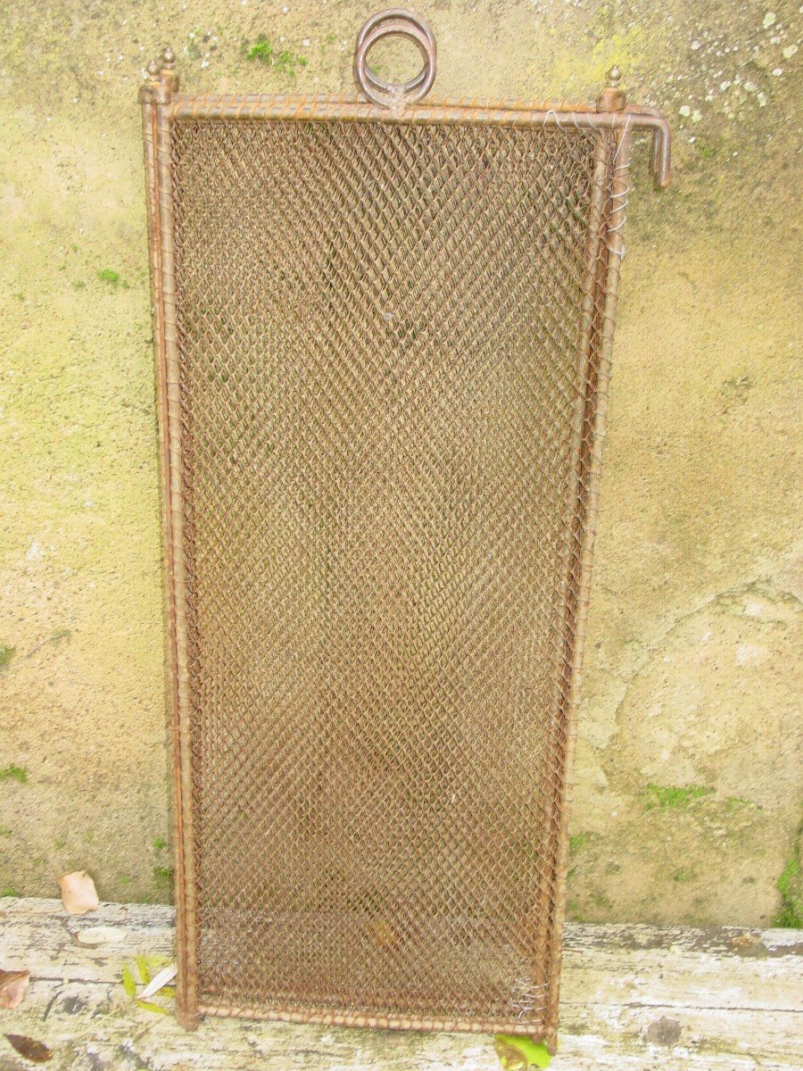 Large Spark Fire Screen Ht: 80 Cm.-photo-2