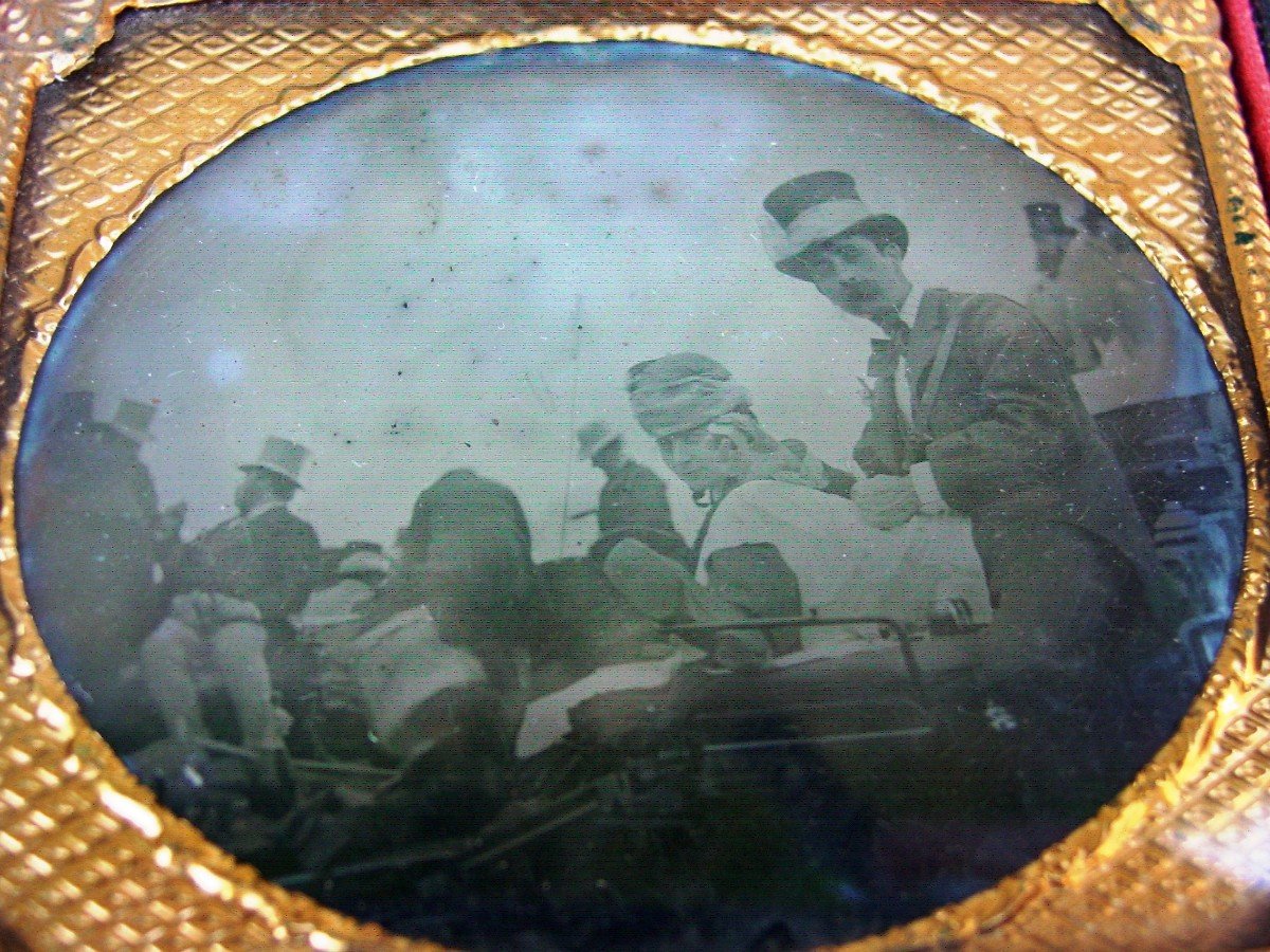 Ambrotype: Group Portrait In A Car.-photo-2
