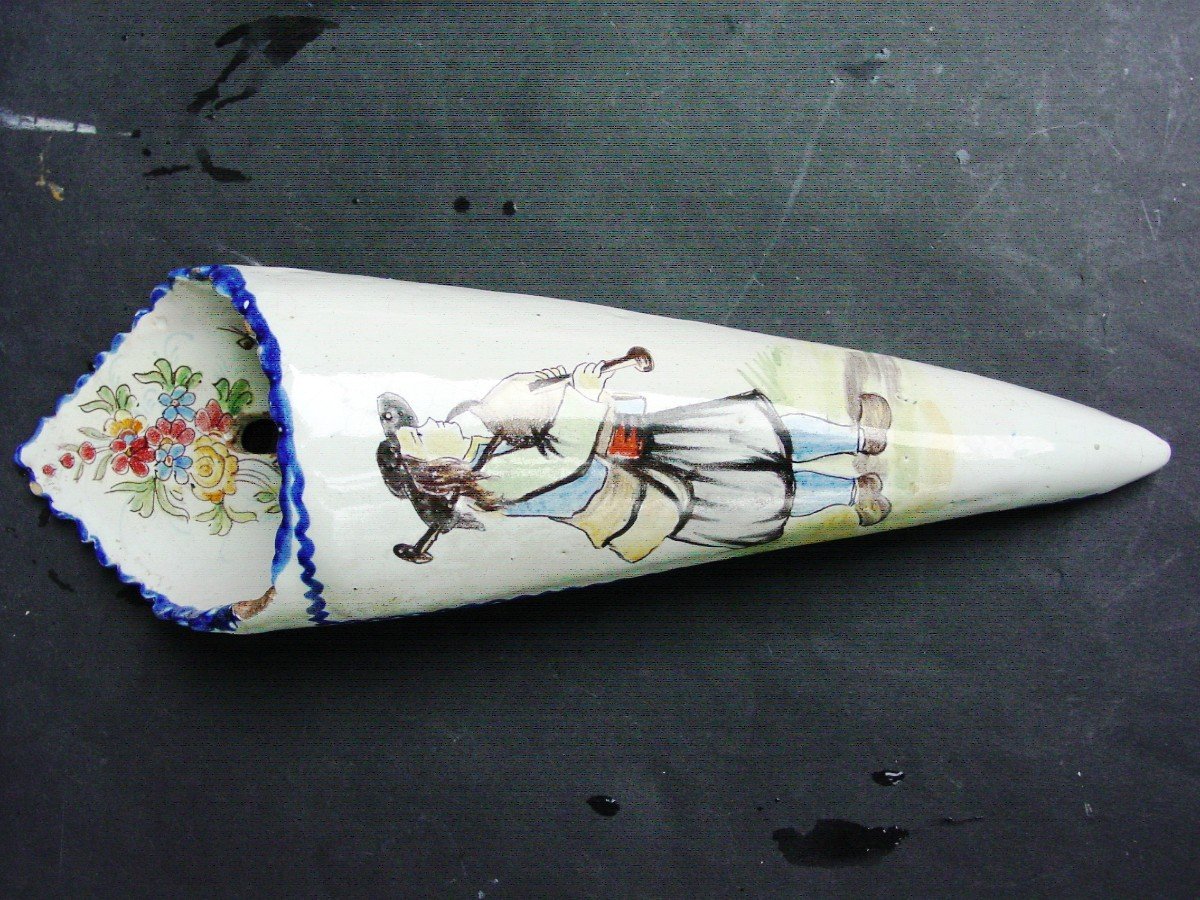 3 Vases Cornet 1900 En Malicorne & Desvres-photo-2