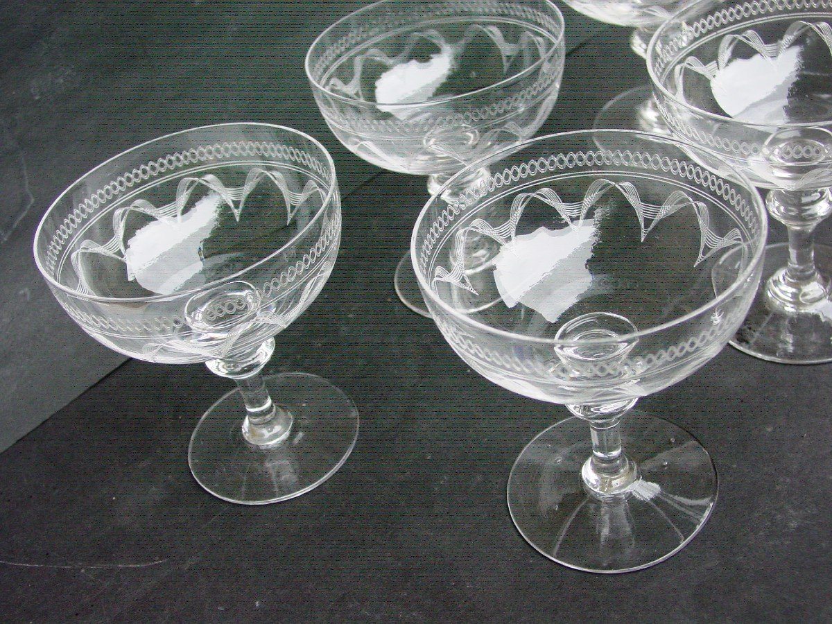 6 Coupes à Champagne  En Cristal De Baccarat-photo-3
