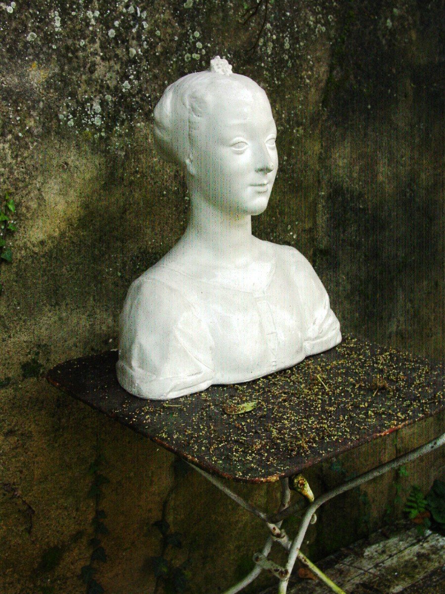 Buste (ht 48 Cm.) Femme De La Renaissance Plâtre Signé -photo-4