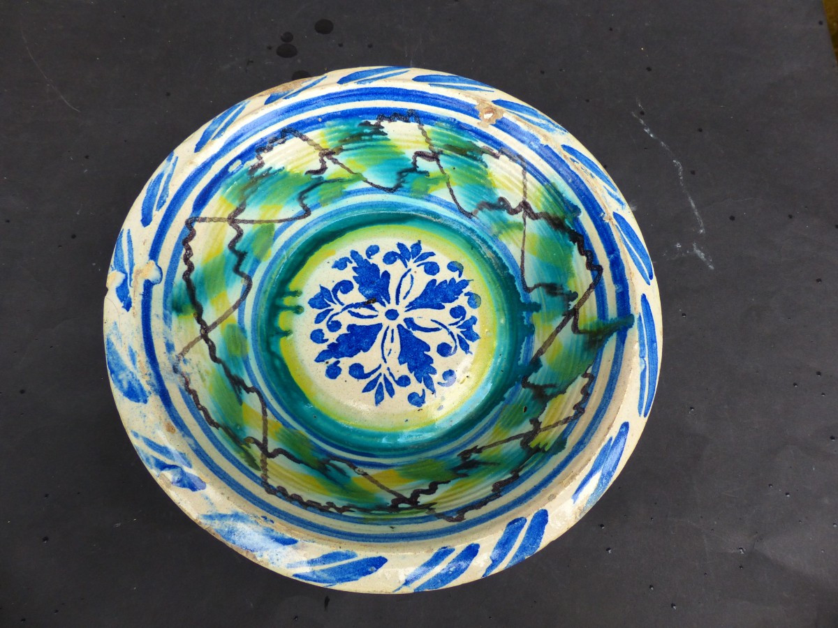 Seville Basin Dish Earthenware 19th Triana Lebrillo