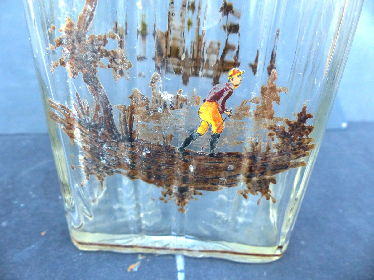 1900 Enameled Perfume Bottle With Lost Jockey-photo-3