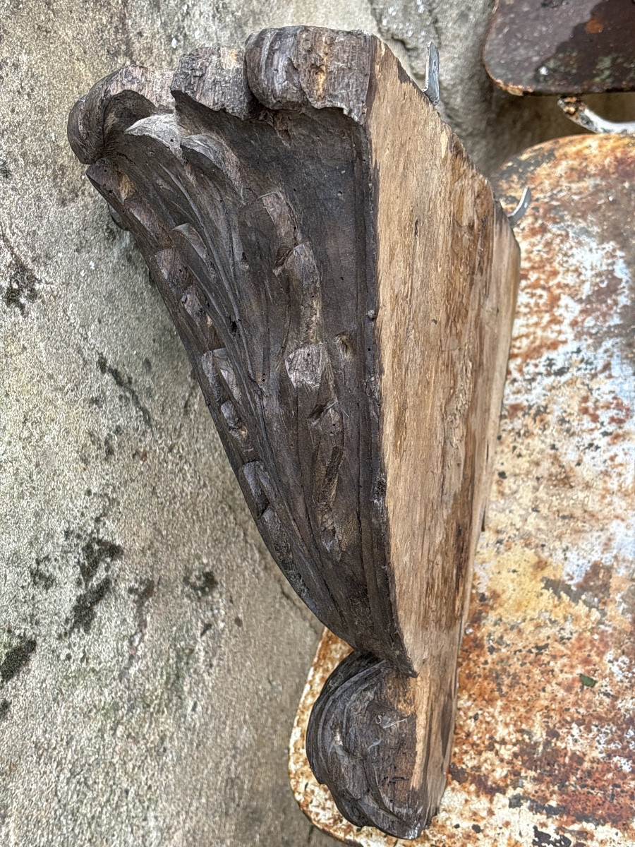 18th Century Linden Wall Console Shelf Lamp Base -photo-1