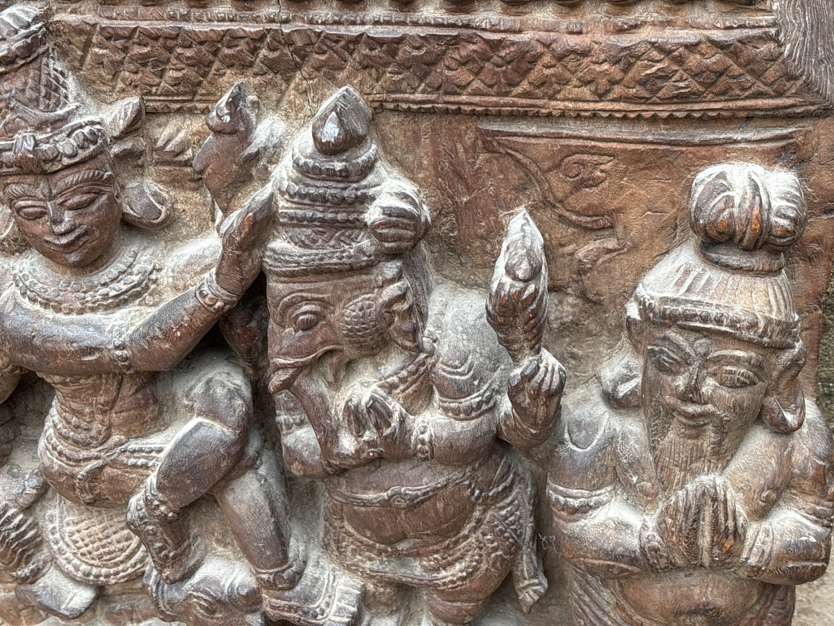 Inde bas relief en bois  précieux sculpté -photo-2