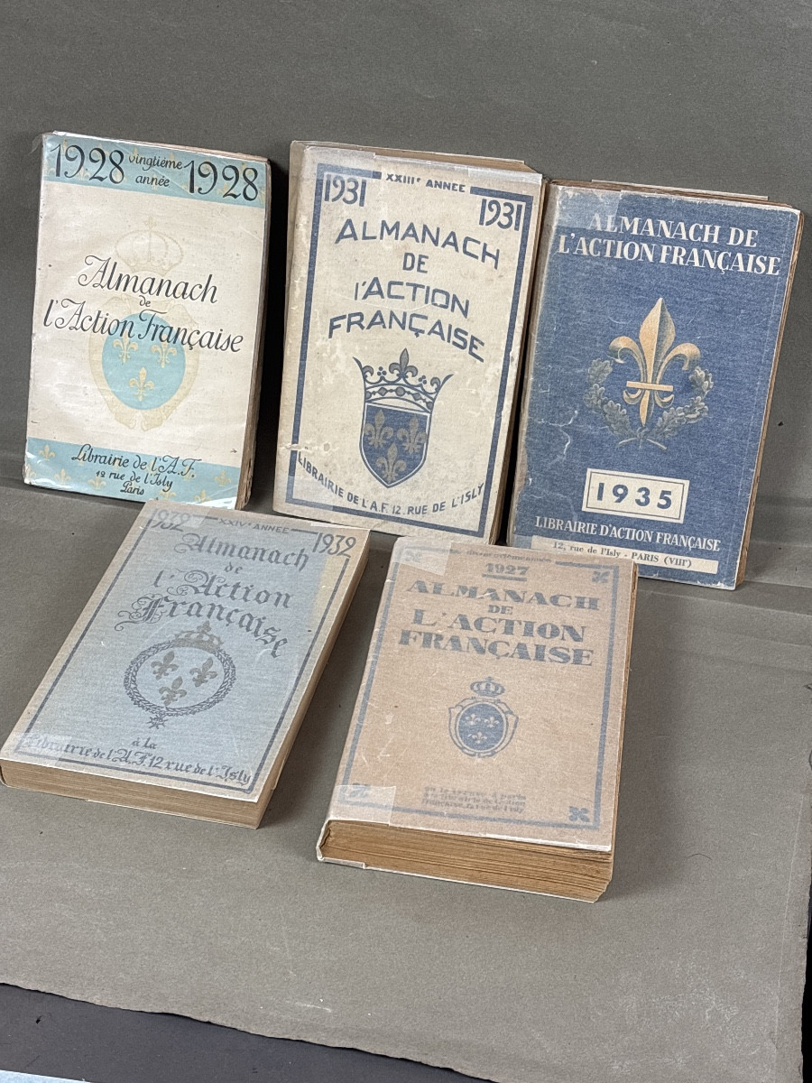 L Almanach de l Action Française - 1928-1931-1935-1932-1927