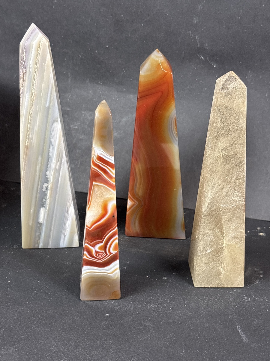 4 Pyramids Made Of Agate Or Various Minerals -photo-2