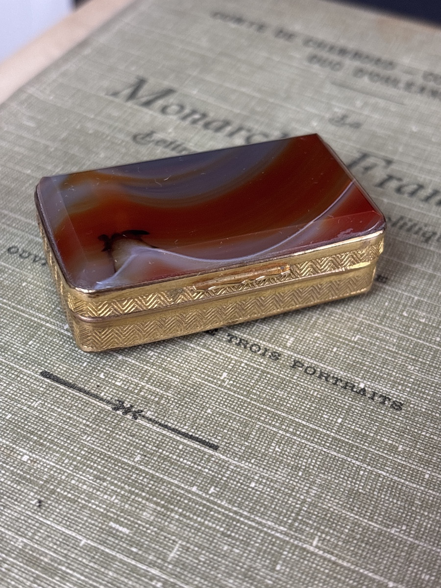 Pompon And Agate Pill Box, Restoration Period 