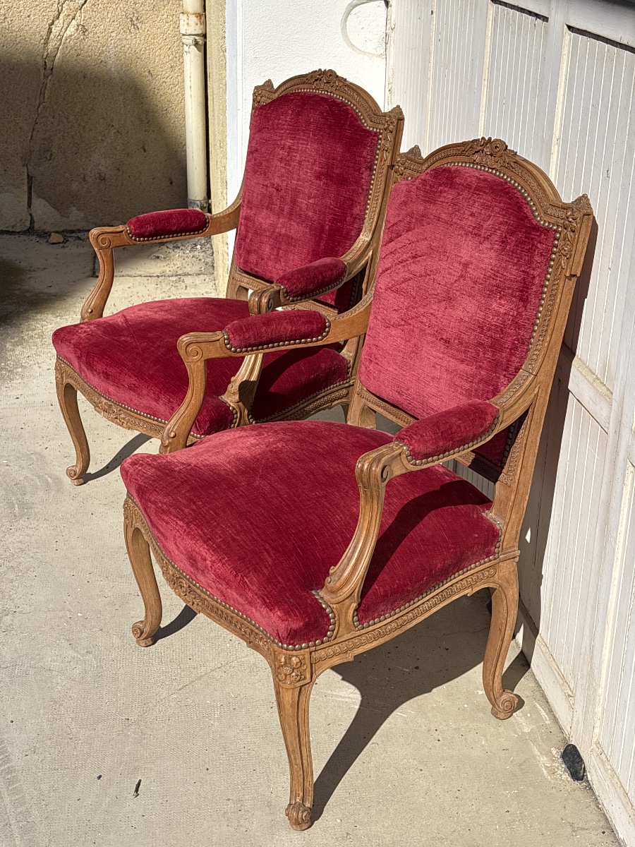Large Paire de Fauteuils de style vers 1900. -photo-2