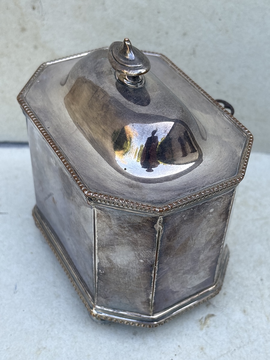 Silver-plated Metal Gift Set: English Tea Box Or Budapest Sugar Box -photo-1