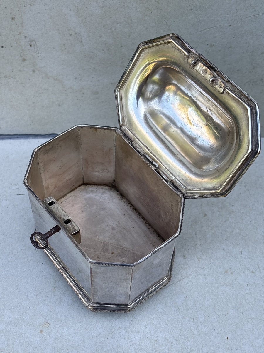 Silver-plated Metal Gift Set: English Tea Box Or Budapest Sugar Box -photo-3