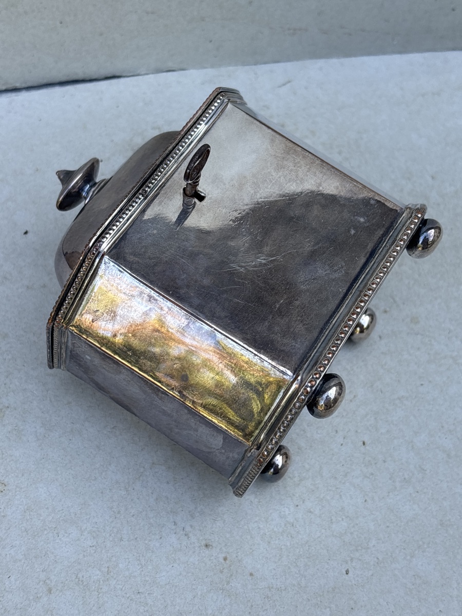 Silver-plated Metal Gift Set: English Tea Box Or Budapest Sugar Box -photo-6