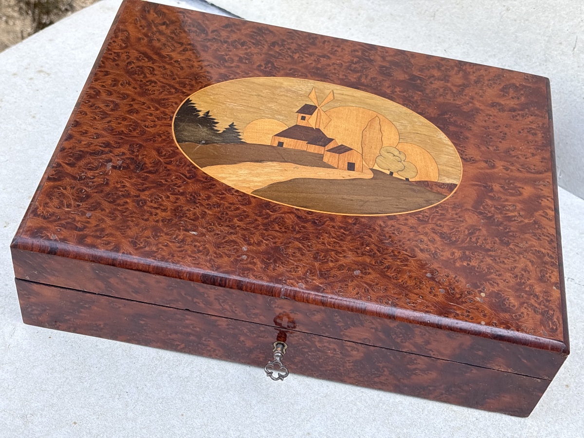 Coffret Loupe de Thuyas du 19 eme et marqueterie. -photo-4