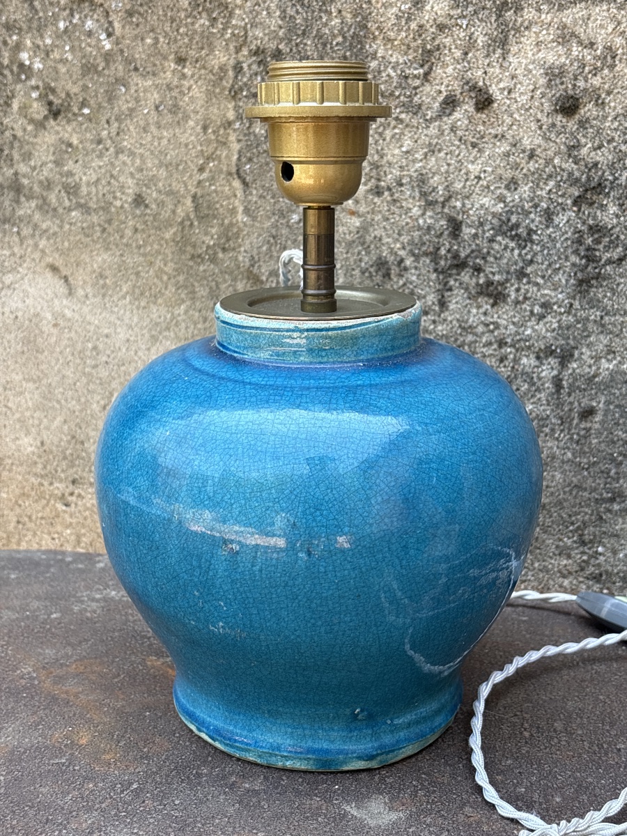 Vase bleu craquelé Persan monté en lampe vers 1930. 