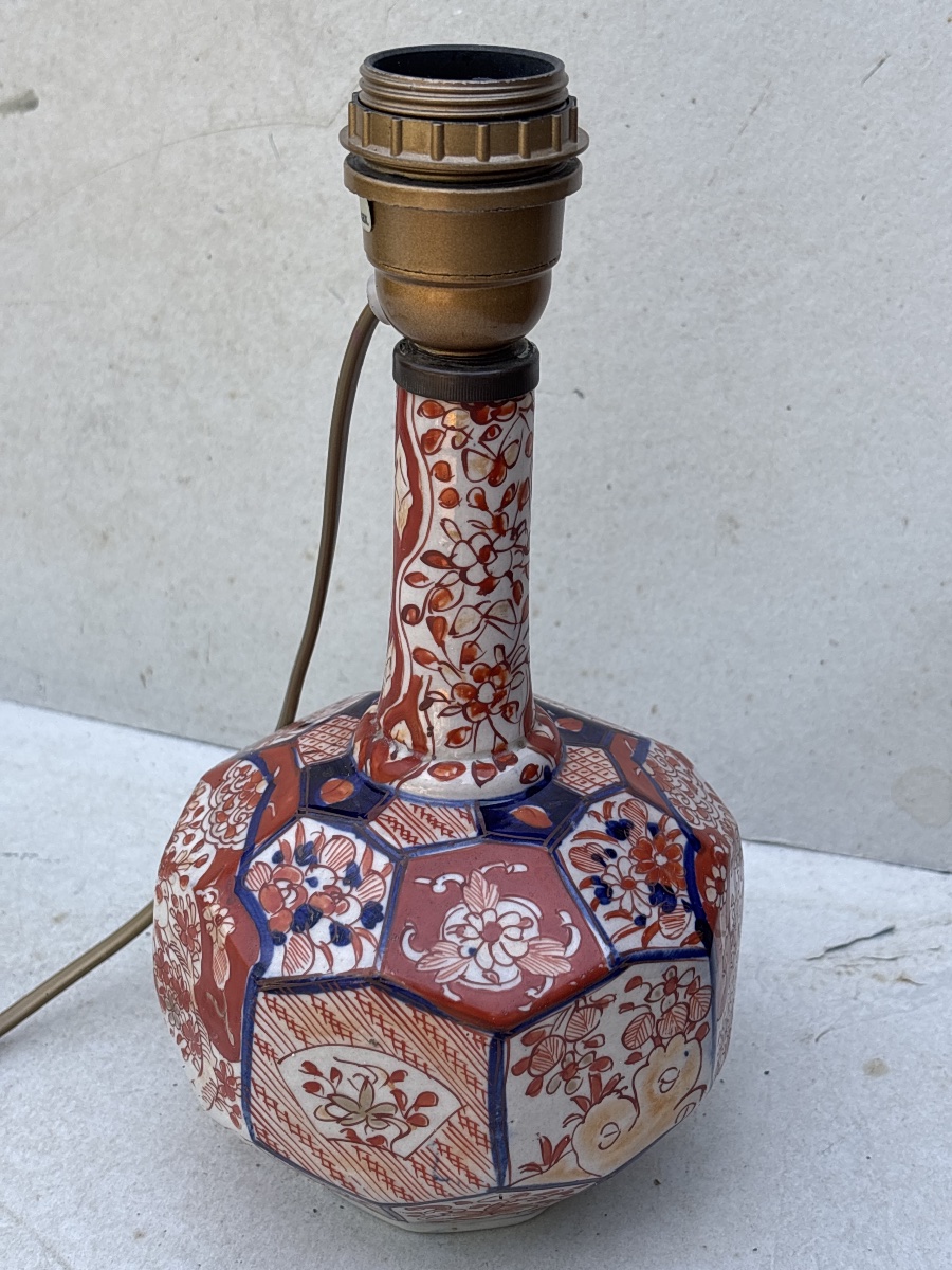 Bouteille à Saké Porcelaine Imari Époque Meiji montée en lampe 