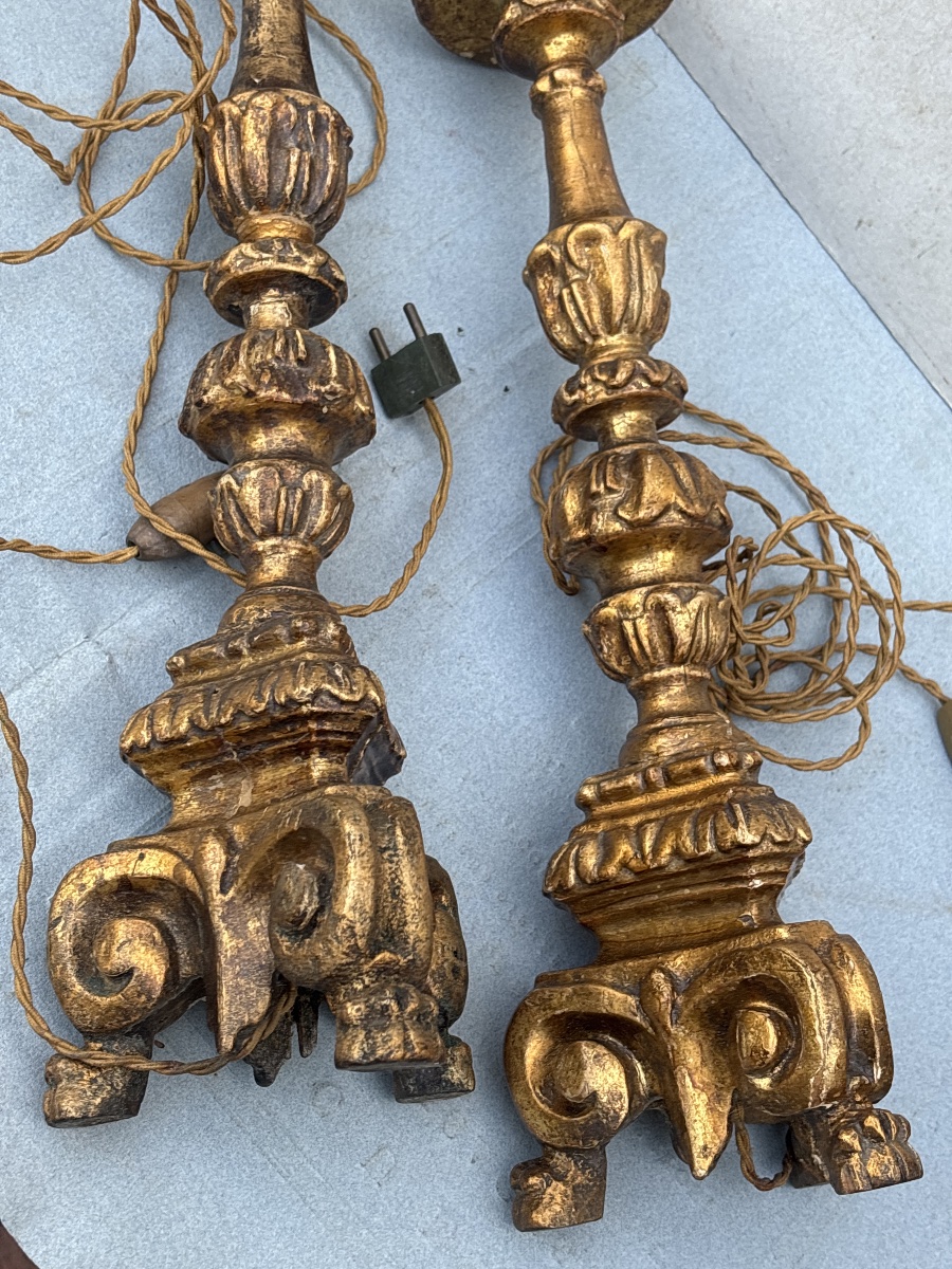 Pair Of 18th-century Gilded Wooden Candlesticks Converted Into Lamps -photo-5