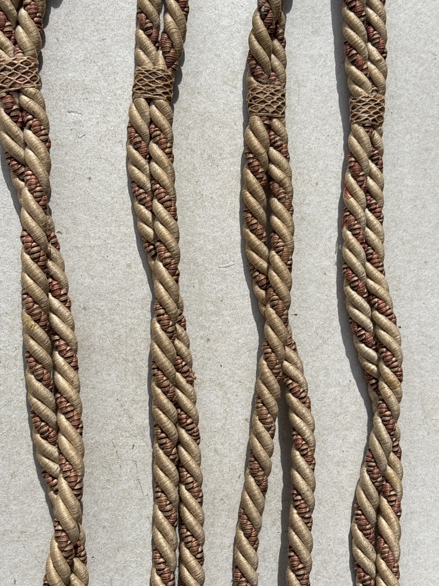 Two Pairs Of Trimmings-style Curtain Ties, Circa 1900, Never Used -photo-1