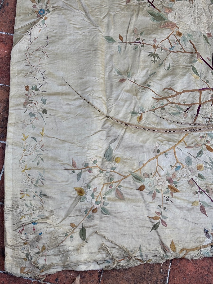 Large Chinese Embroidery, Late 19th Century -photo-4