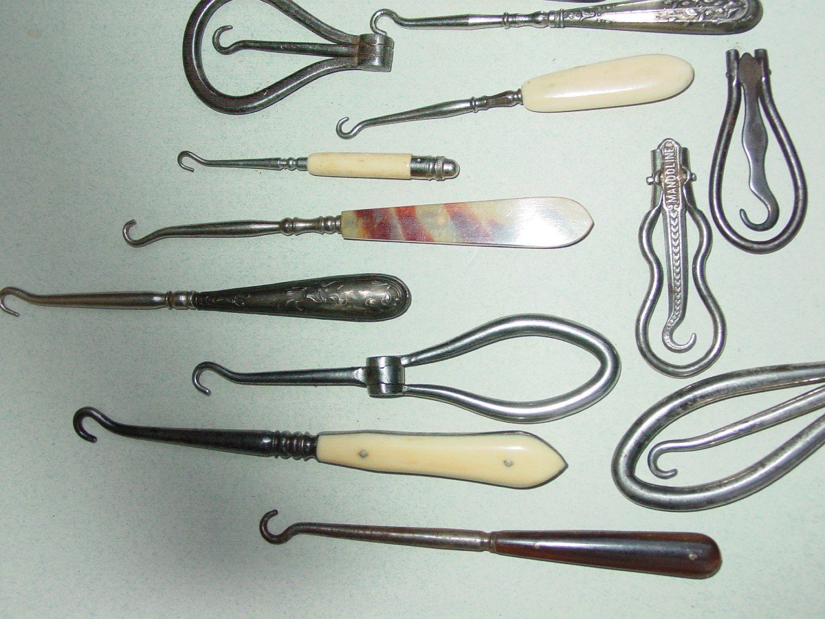 Small Collection Of 22 Boot-pullers (the Lot)-photo-2