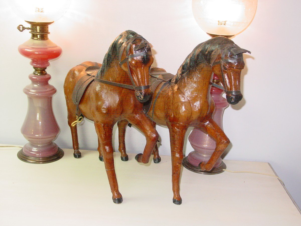 2 Large Brown Horses In Leather Circa 1970-photo-2