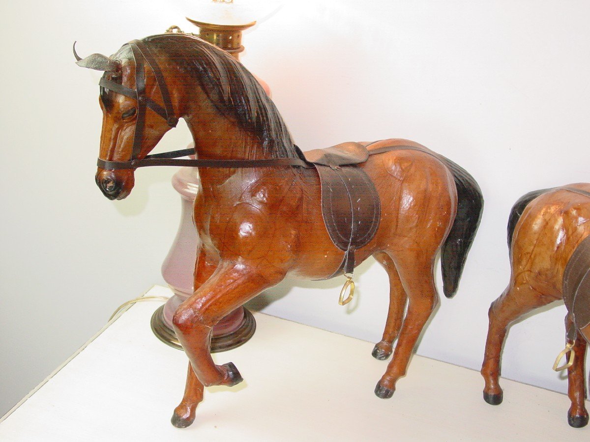 2 Large Brown Horses In Leather Circa 1970-photo-1