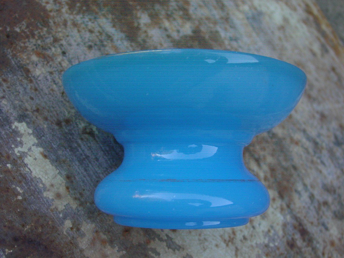 Cuspidor In Opaline From The 19th Medical Curiosity-photo-3