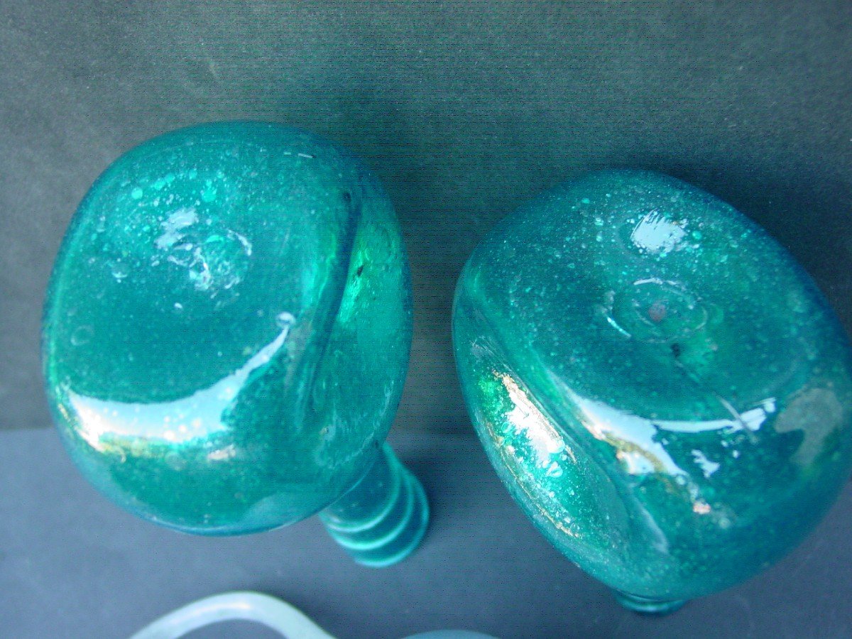 3 Vases In Antique Style Glass Pate-photo-3