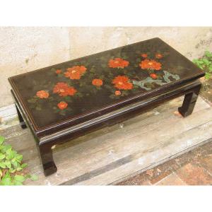 Japanese Lacquer Coffee Table Circa 1940 With Peony Decor