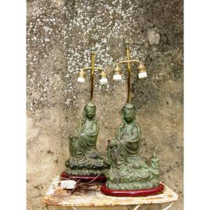Paire De Lampes Aux Bronzes De Style Archaïque Chine Vers 1970
