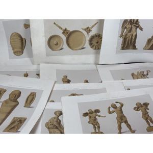 Suite de 36 lithographies 19 eme terres  cuites grecques funèbres 