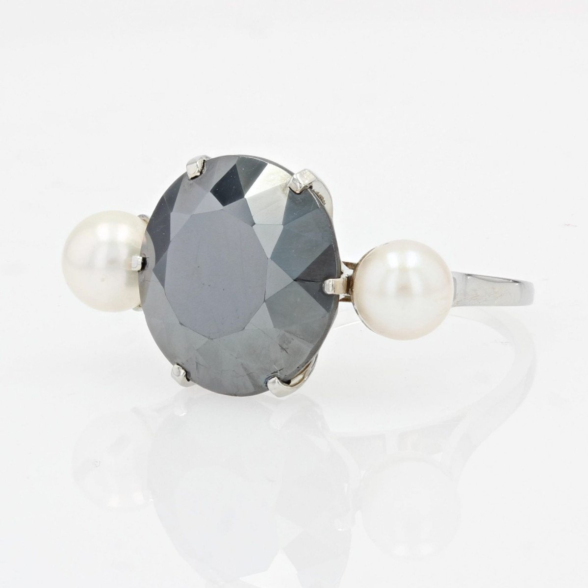 Hematite And Pearl Cocktail Ring-photo-4