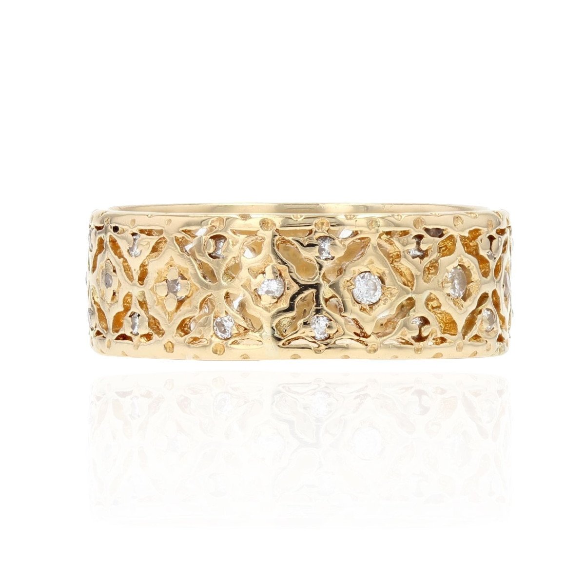 Old Ring In Gold And Diamonds