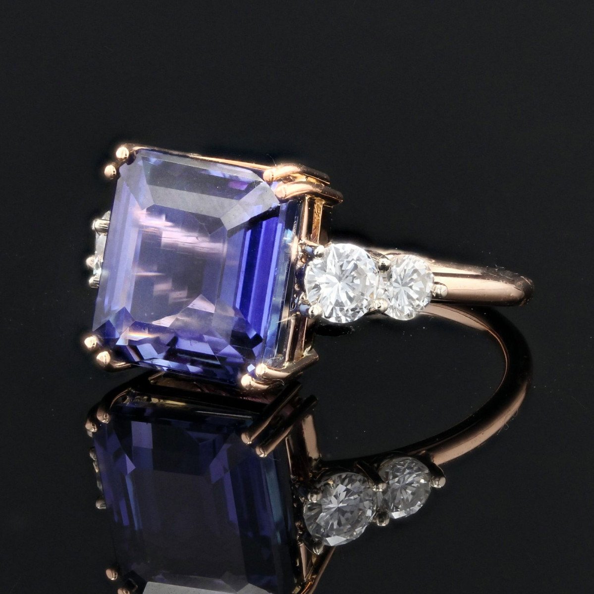 Certified Natural Tanzanite Ring With Its Diamonds-photo-2