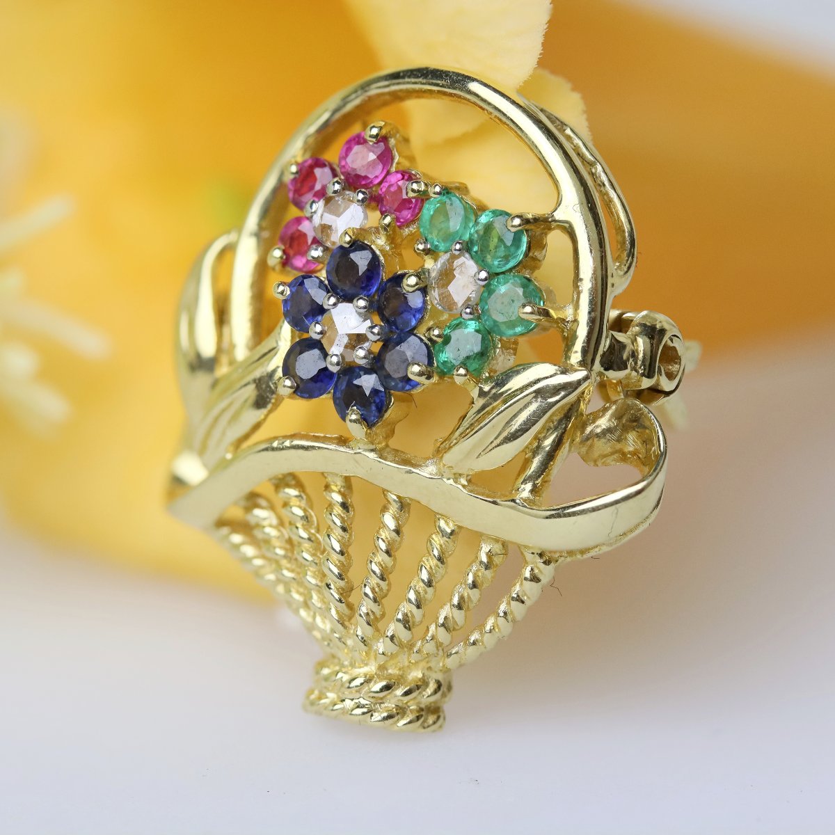 Brooch Bouquet Yellow Gold Sapphires Rubies Emeralds-photo-4