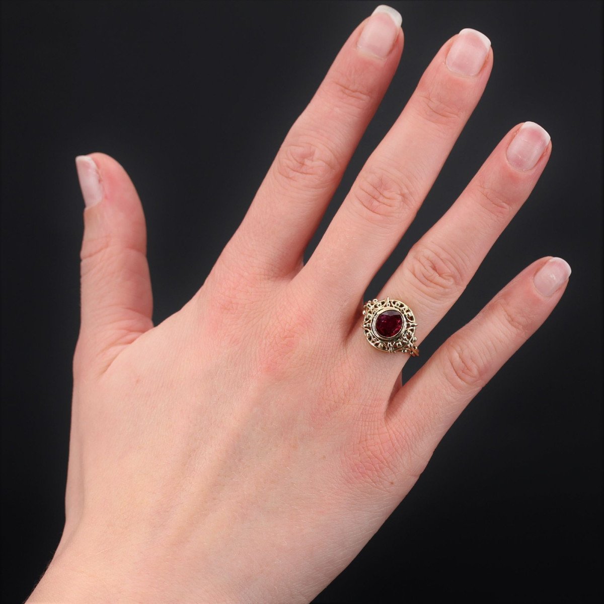 Old Natural Ruby And Yellow Gold Ring-photo-2