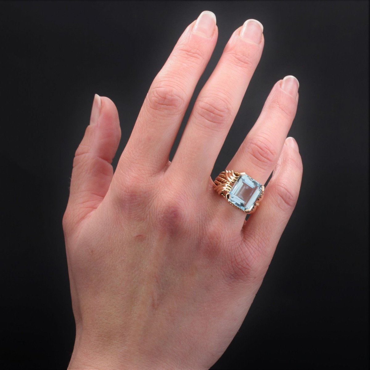 Vintage Aquamarine And Gold Ring-photo-1