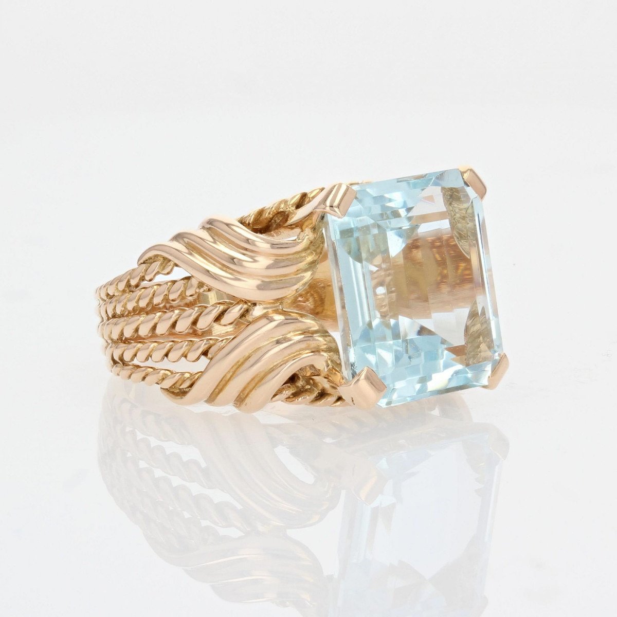 Vintage Aquamarine And Gold Ring-photo-6