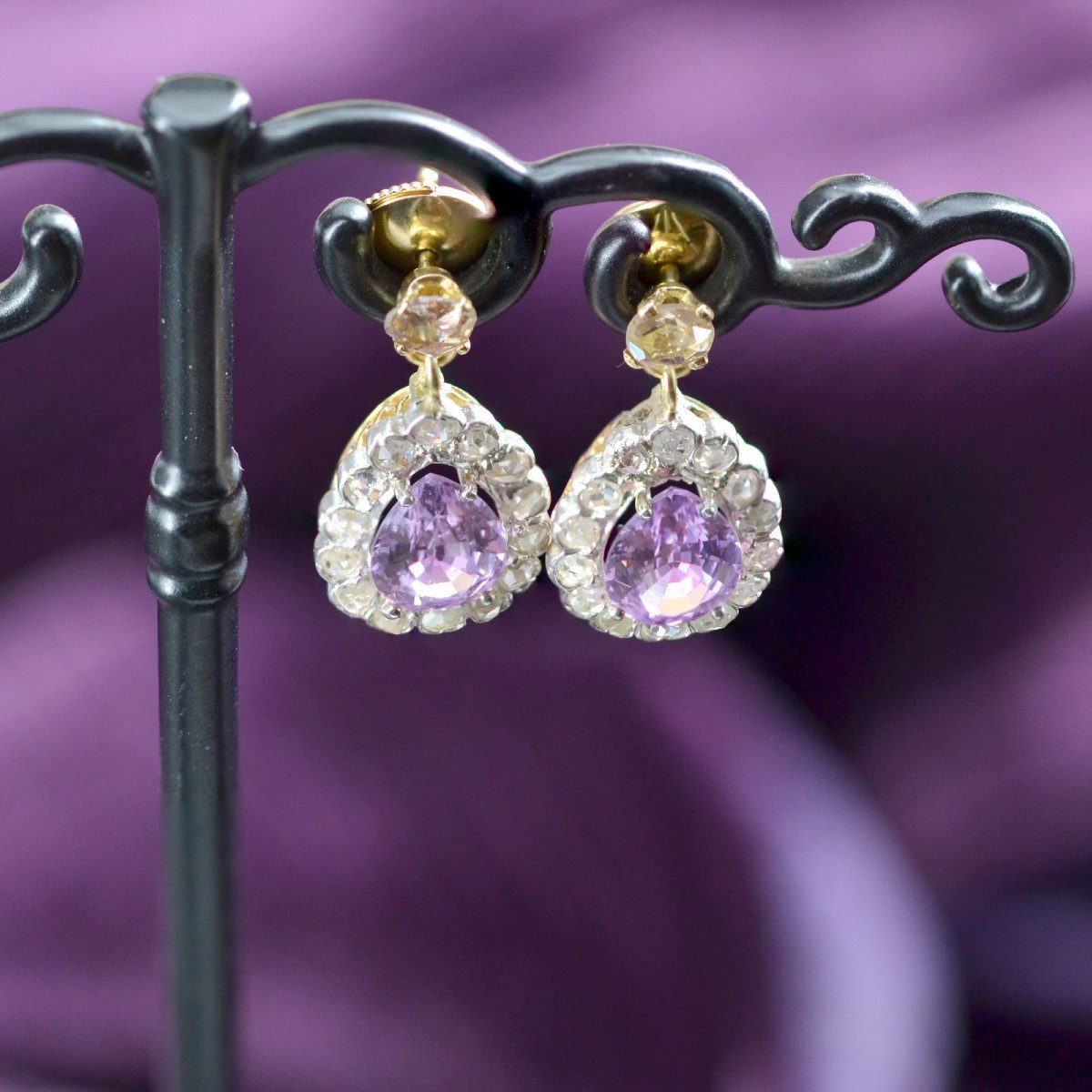 Boucles d'Oreilles Anciennes Saphirs Violet Et Diamants Taillés En Rose-photo-4