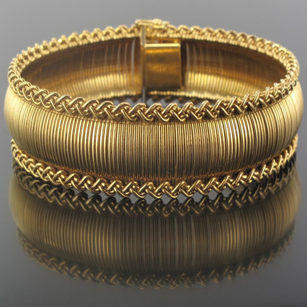 Old Soft Bracelet In Yellow Gold -photo-3