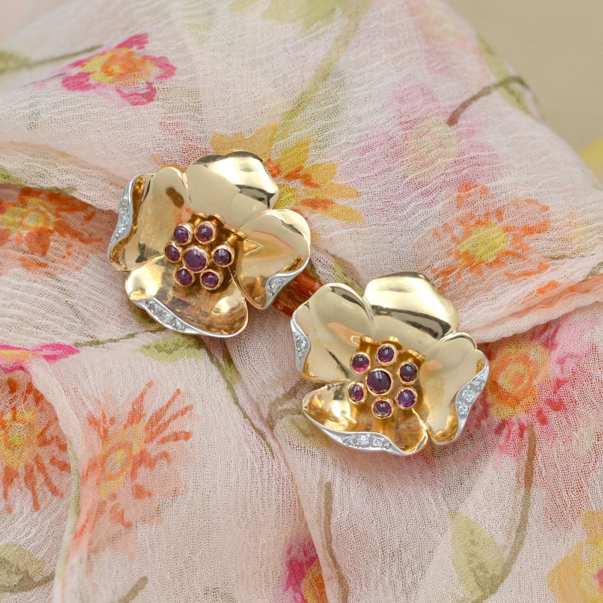 Retro Flower Ruby Diamond Ear Clips-photo-3