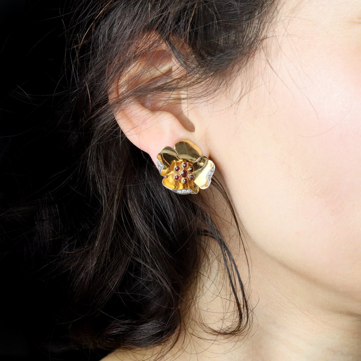 Clips d'Oreilles Rétro Fleurs Rubis Diamants-photo-2