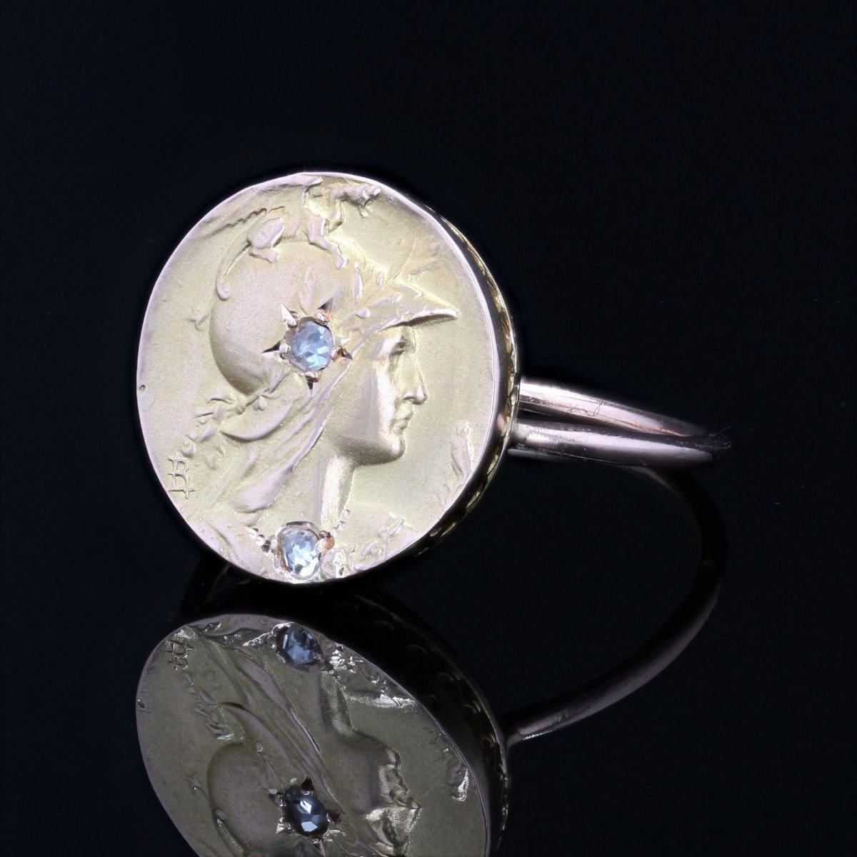 Bague Ronde Ancienne En Or Minerve Diamantée-photo-1